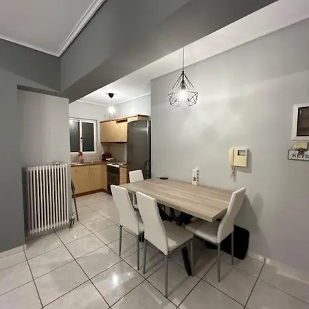 D2 - Oasis Apartment *